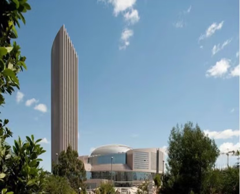 中建八局上?？偛哭k公樓